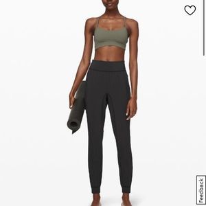 LULULEMON SUN SETTER JOGGER ❤️ OFFERS WELCOMED😌